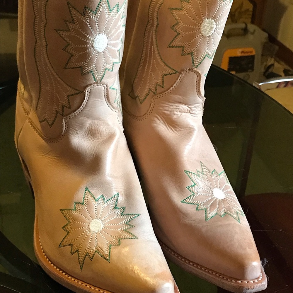 Justin, Made in USA size 9B